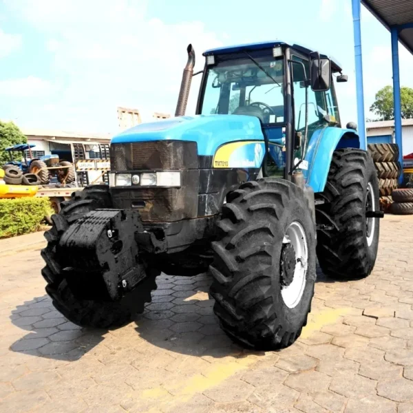 Trator Valtra VTA950 Cabinado 95CV 2 eixos Ano 2018 (cópia)
