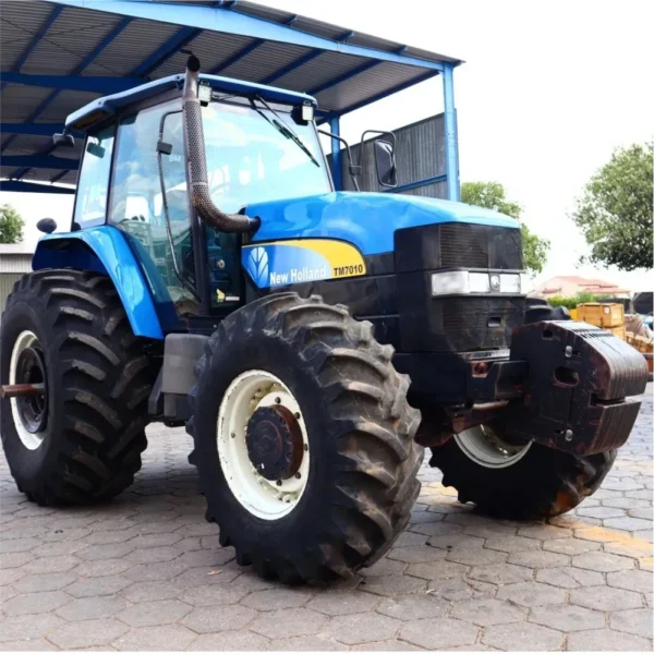 Trator Valtra VTA950 Cabinado 95CV 2 eixos Ano 2018 (cópia)